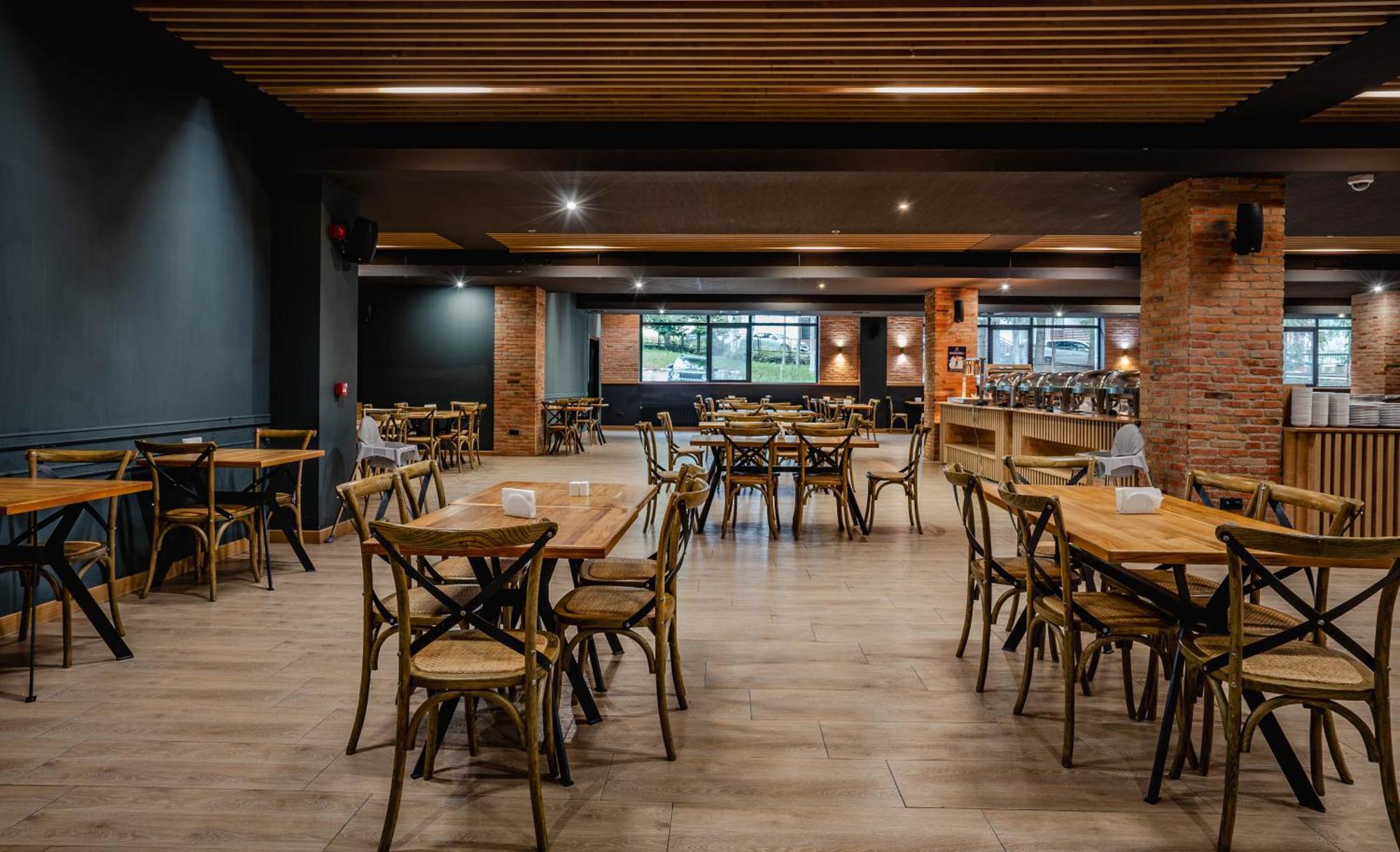 Otel Bakuriani Inn Bakuriani